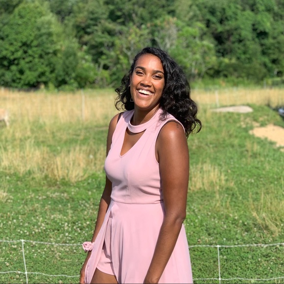 Meet your Posher, Priasa - Picture 1 of 1